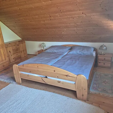 Singer-hof * 克鲁彭多夫